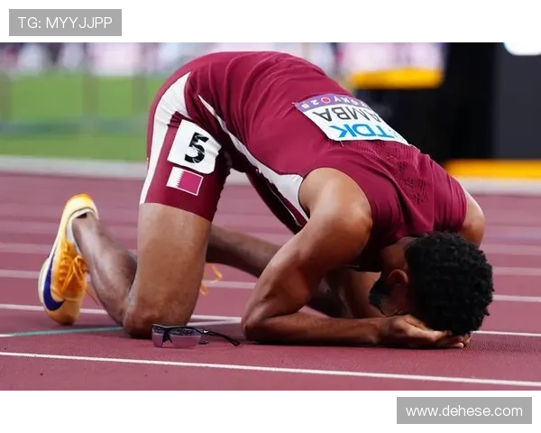 本杰明强势冲线首夺世锦赛男子四百米栏金牌创造辉煌历史时刻瞬间